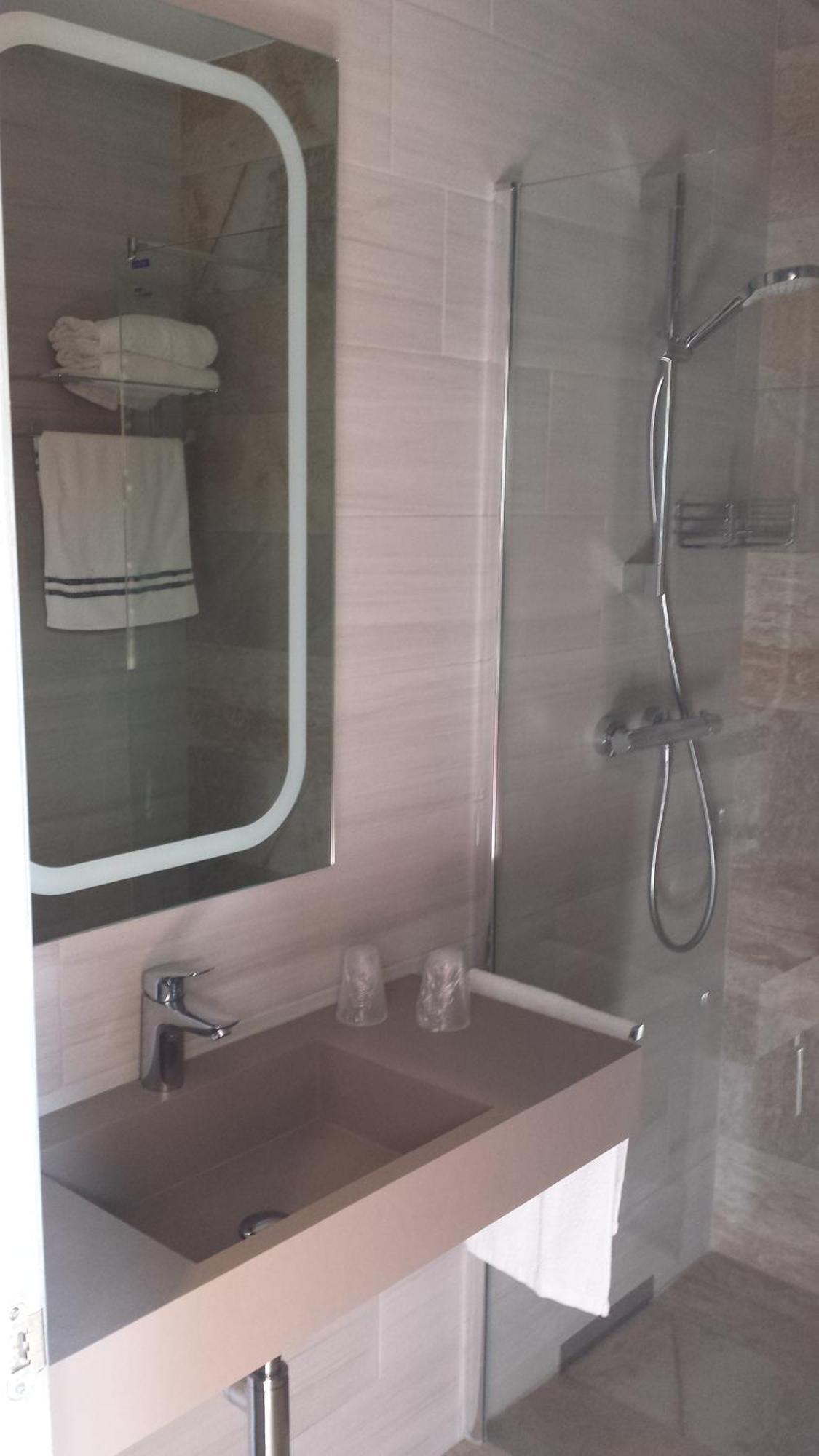 Hostal Noli Чиклана-де-ла-Фронтера Экстерьер фото